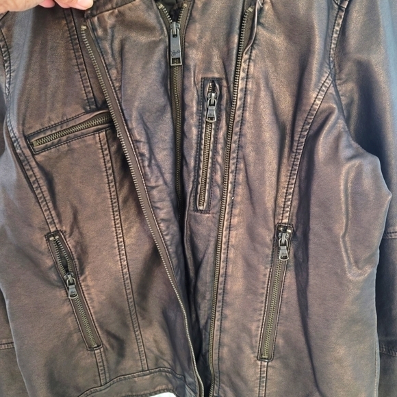 Levis Faux Leather Jacket Size Medium - Picture 6 of 15